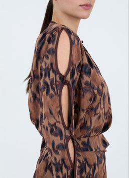 BLUSA ABERTURA MANGA      REF.  S106B06ECR