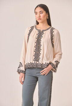 BLUSA MODAL CON BORDADO   REF.  GF.MIMOSA