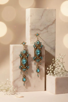 PENDIENTES LARGOS CON PIEDRAS AZUL      REF.  JS.CEDRIC