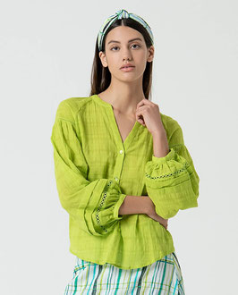 BLUSA CUELLO MAHO ABIERTO CON MANGAS ABULLONADAS VERDE ACIDO    REF. 525LIBU121