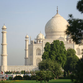 Golden Triangle 6 Nights 7 Days tour by car New Delhi (3) Jaipur (2) Agra (1)