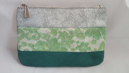 Pochette Cuir vert clair et Dentelle Grand Modèle