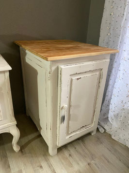 Antiker Halbschrank/Küchenschrank