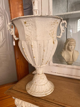 Pflanzpokal aus Metall
