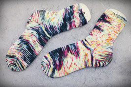 Handgestrickte Socken "Funkentanz" Größe 38/39