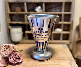 Dr. Oetker Meßbescher