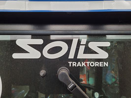 SOLIS Traktoren Schriftzug