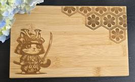 Brettchen Samurai Cat