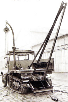 Semi chenillé Somua MCL de dépannage (R72217)