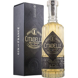 CITADELLE RÉSERVE GIN 0,7L (45,2% VOL.) + GB