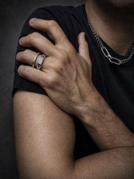 OKTAGONA small ring