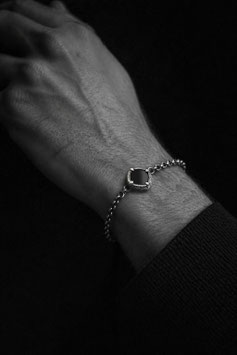 OSKURA black onyx bracelet