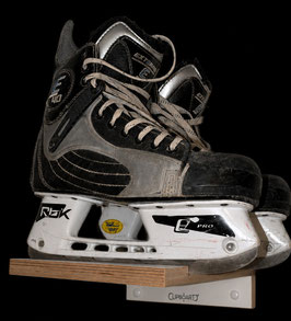 Halterung Eishockeyschlittschuhe