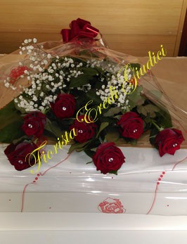 Mazzo rose rosse con strass
