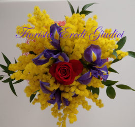 Bouquet con mimosa, 1 rosa e 3 iris