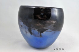 mundgeblasene Vase schwarzblau irisierend