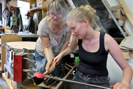 Glasmacherkurs: Glasblasen mit der Pfeife