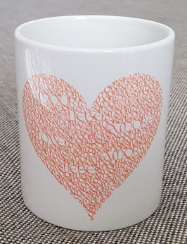 Kaffeetasse mit Herz Motiv