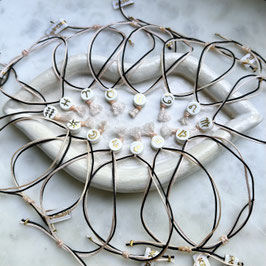 KERAMINGA® Stoffarmband mit Echtgoldillustration, Sternzeichen-Serie "Sternzeichen/ Sonne"