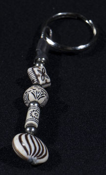 key chain "ivory"