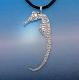 Sea Horse Pendant  Large  S 14 P