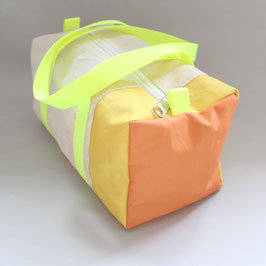 Es wird bunt! Crewbag S weiß/neongelb