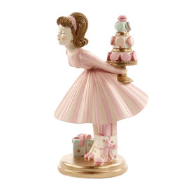Lady with Macaron Tree 20cm (D46172)