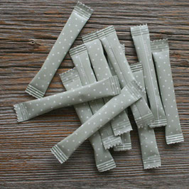 ANDREART-Zuckersticks "Tüpflizauber salbeigrün"