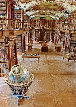 Postkarte St. Gallen Stiftsbibliothek