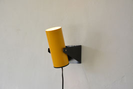Gele wandspot 70s
