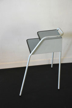 Sidetable 50s, zeldzaam.