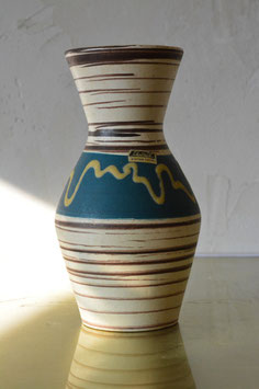 Vase Schreuruch 523 21, europe line, West Germany
