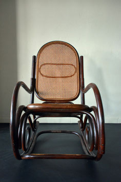 Schommelstoel/Rocking chair, in de stijl van Thonet, jaren 50