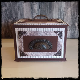 Box Chocolate aus Karton