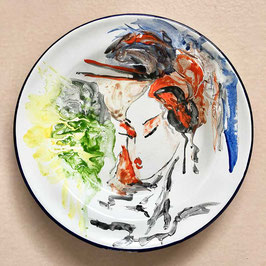 Enamel dinner plate 'Geisha'
