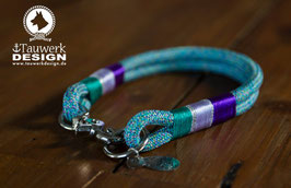 Halsband Aqua mit silbernen Beschlägen
