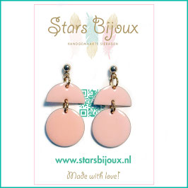 Oorbellen emaille zalm / roze / goudkleurig