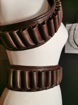 CARTOUCHIERE EN CUIR CHOCOLAT AU STOCK - calibre 12 - Prête à partir