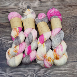 Sockengarn "Magnolienblüte"