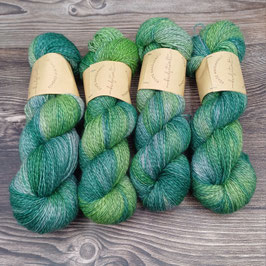 MAUSEBUNTES Sockengarn  "Mausegrün"