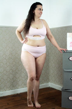 Hose Flirty
