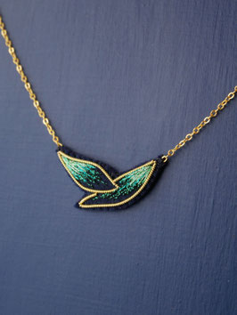 LE COLLIER "petites feuilles" - 2 feuilles