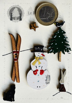 Skis, bonhomme de neige, sapin, lapin , chat , oiseau, étoile