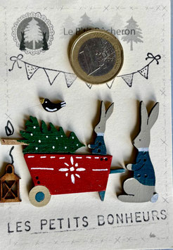 Brouette rouge+ sapin+2 lapins+lanterne +oiseau