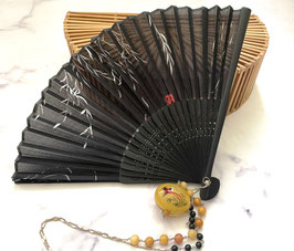 HAND FAN NECKLACE - JAPANESE BEADS & BLACK AGATE & JADE GEMSTONE - Item 087