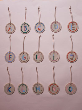 Anhänger BUCHSTABE | Gretas Schwester