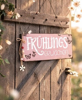 Holzschild „Frühlingserwachen“