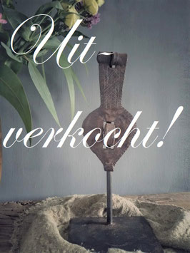 Oud slot op staander afkomstig van een antieke deur (01) ***uitverkocht***