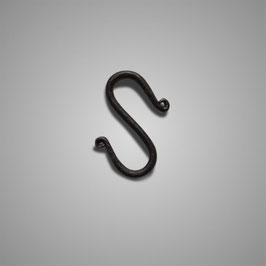 Handgesmede S haak klein (Hand forged S hook mini merk Brynxz)
