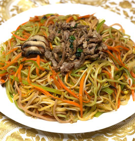 牛肉彩色蔬菜面 Beef Colorful Vegetable Noodles